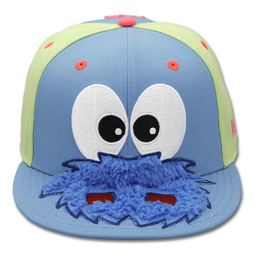 カープキャップニューエラ950ストローキャップブラック！限定新グッズ完売品！ カープキャップニューエラ950ストローキャップブラック！限定新グッズ